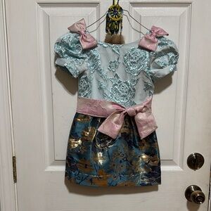 Brocade Elegant Floral Dress with Pink Bows